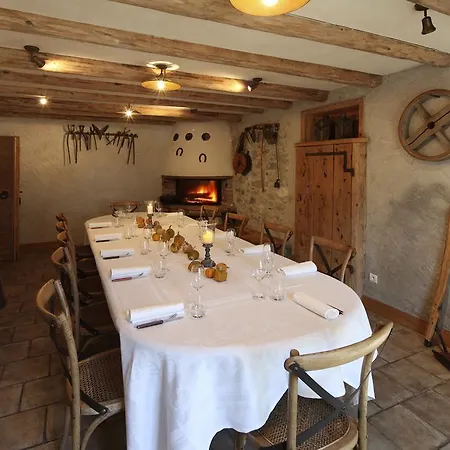 Auberge Le Moulin De Lere Restaurant Frederic Molina 1 Etoile