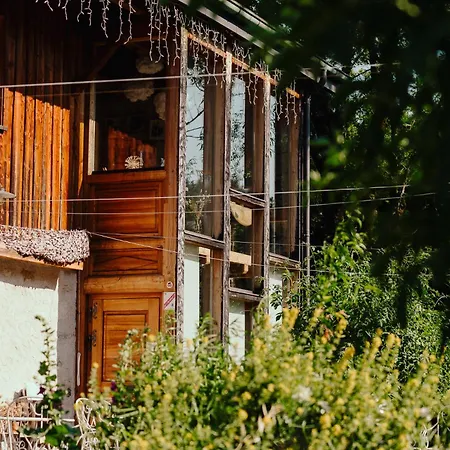 Le Moulin De Lere Restaurant Frederic Molina 1 Etoile Hotell
