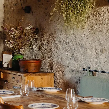 Le Moulin De Lere Restaurant Frederic Molina 1 Etoile