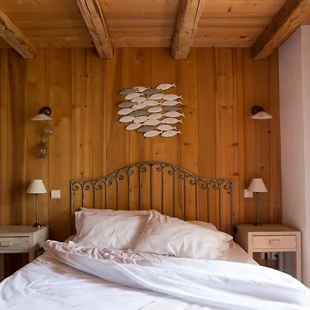 Отель Auberge Le Moulin De Lere Restaurant Frederic Molina 1 Etoile